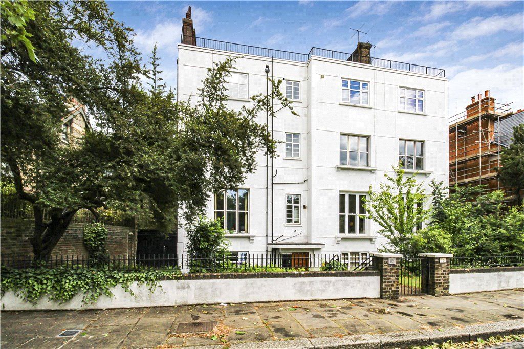 Property photo 1 of 8 Exterior