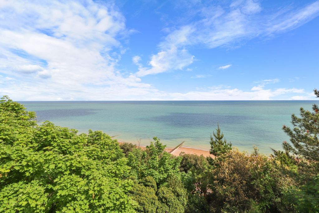 Property photo 3 of 19 1181-Hr-3.Jpg