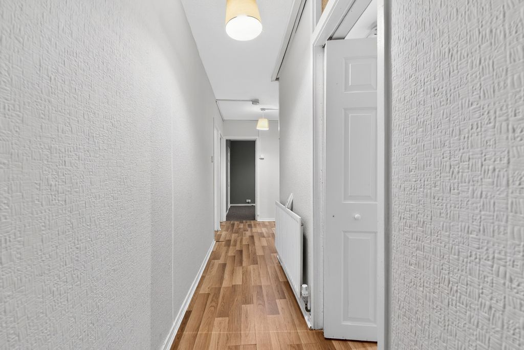 Property photo 2 of 16 Pbox-Img.Jpg