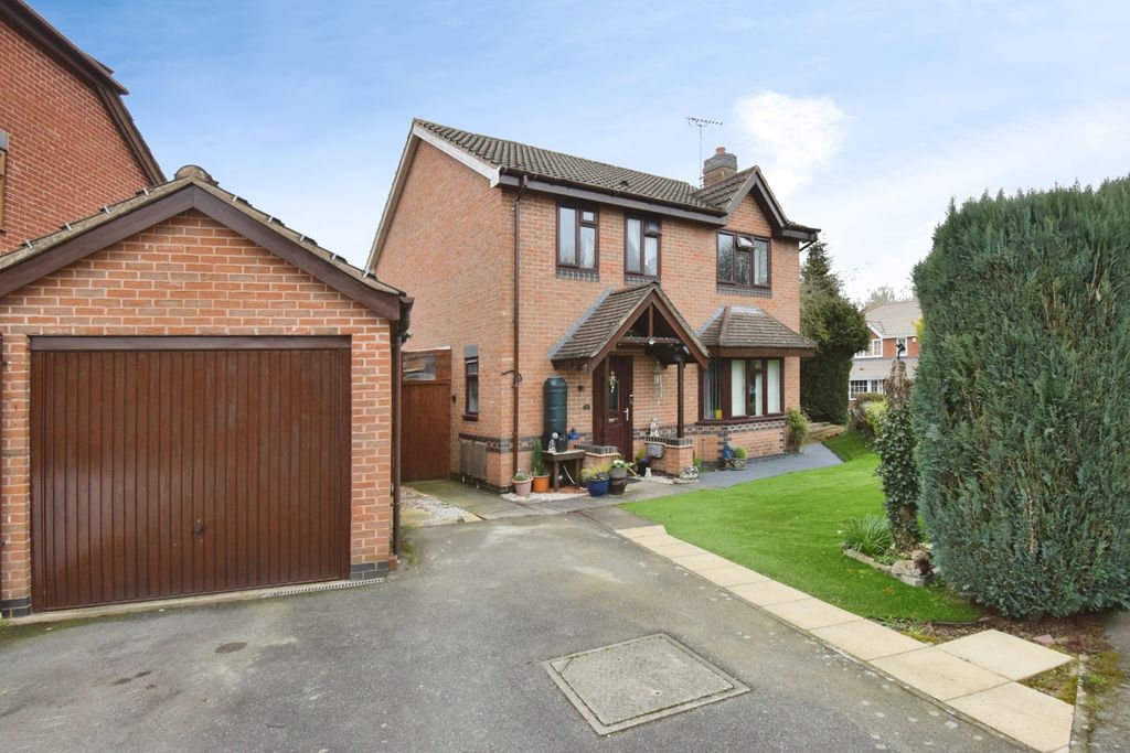 Property photo 1 of 27 Pbox-Img.Jpg