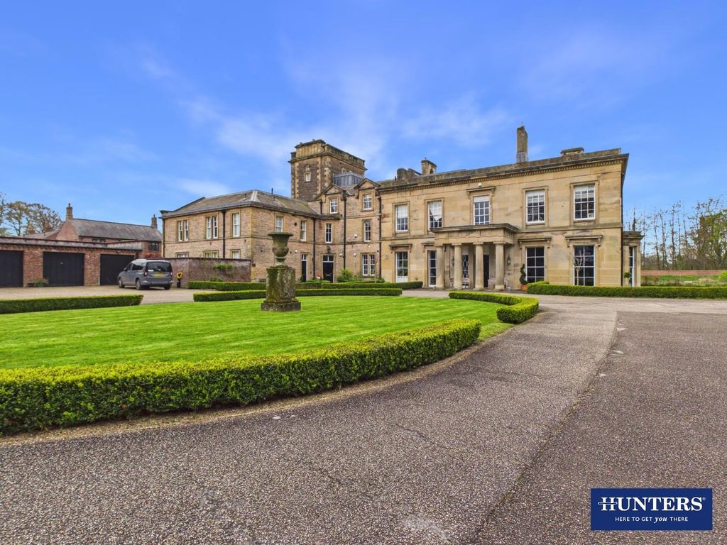 Property photo 1 of 36 Gardens And Grounds