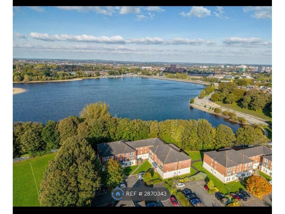 Property photo 3 of 12