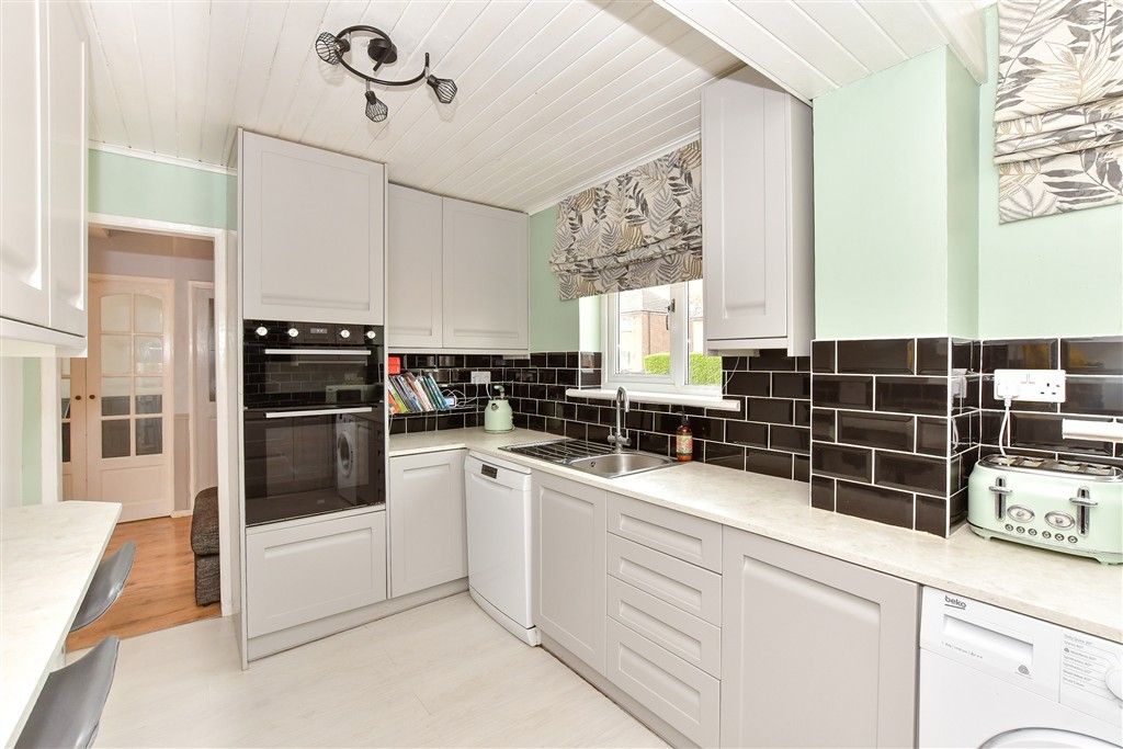 Property photo 1 of 13 Kitchen