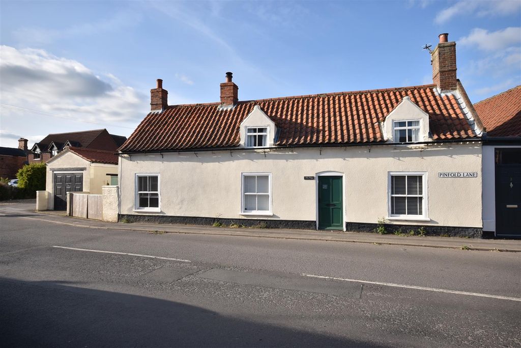 Property photo 1 of 16