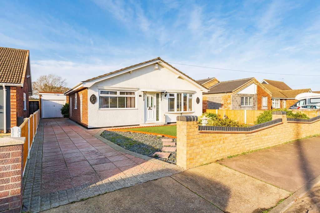 Property photo 1 of 16