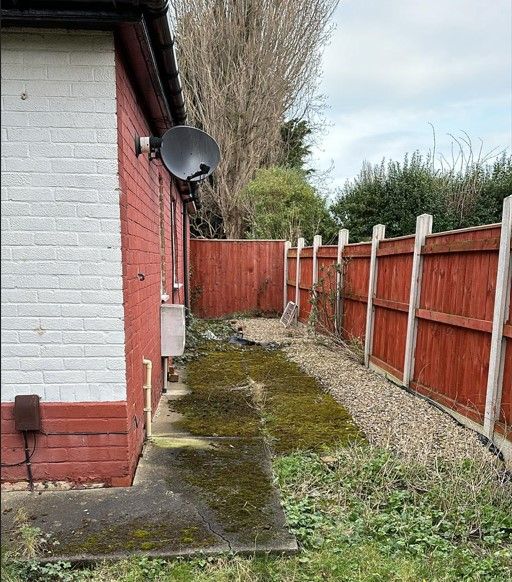 Property photo 3 of 11