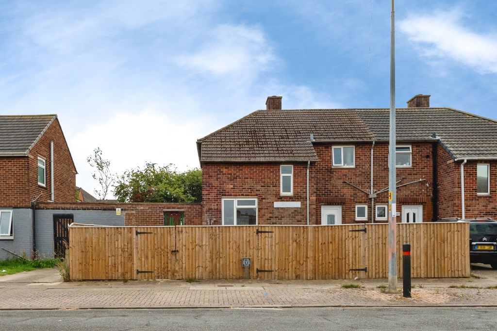 Property photo 1 of 17 Pbox-Img.Jpg
