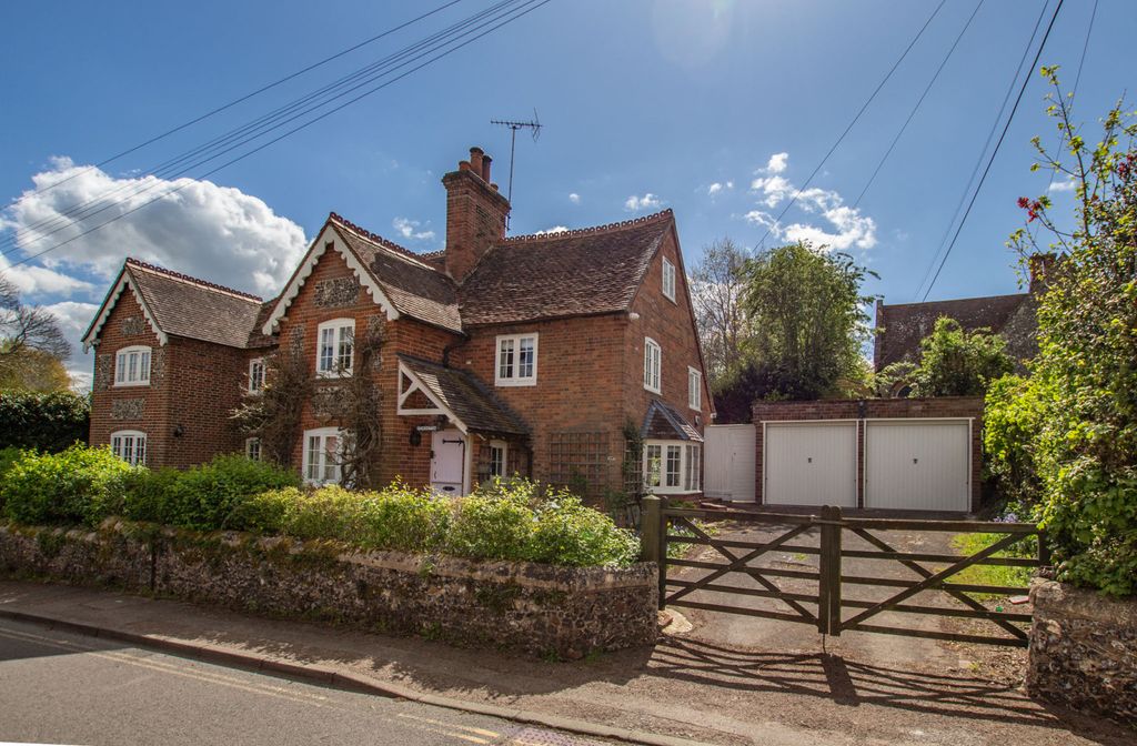 Property photo 1 of 39 Picture No. 48
