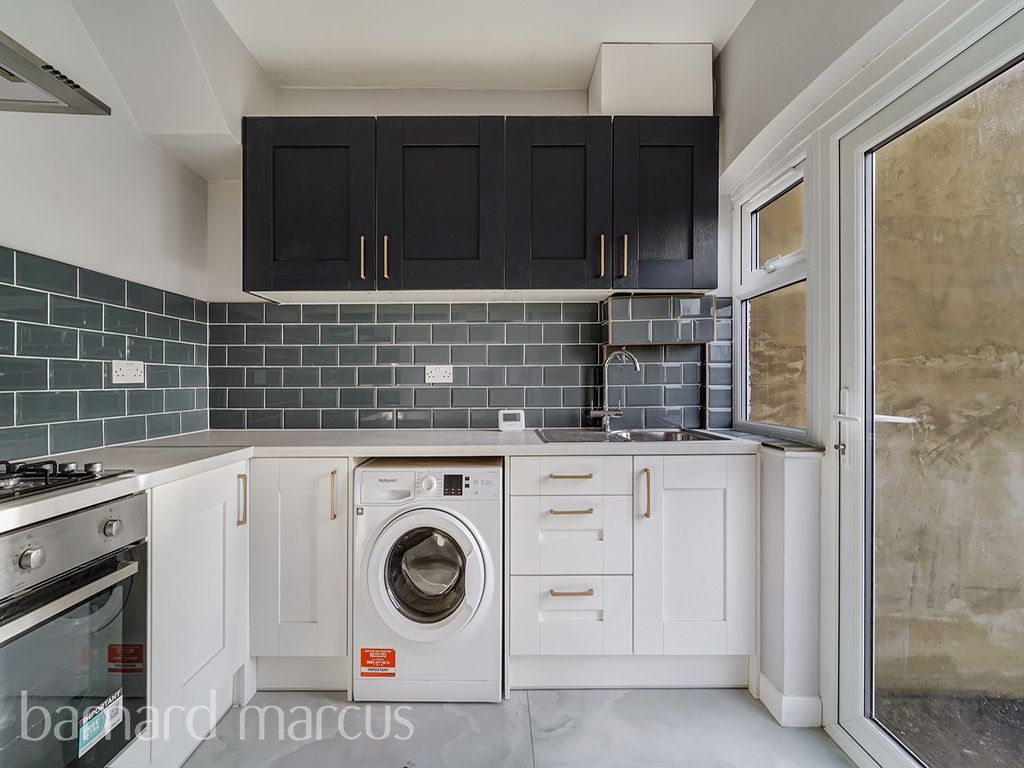 Property photo 1 of 8 Image