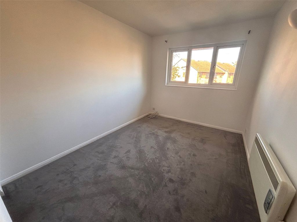 Property photo 3 of 11 Bedroom