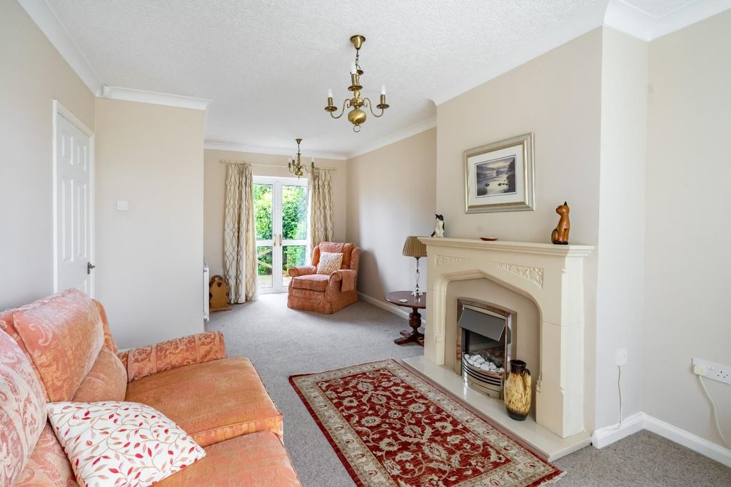 Property photo 2 of 14 16Ew-9.Jpg