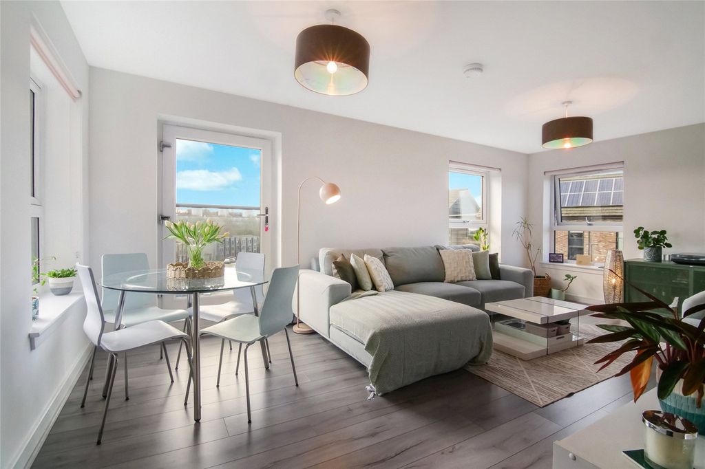 Property photo 3 of 20 Picture No. 20