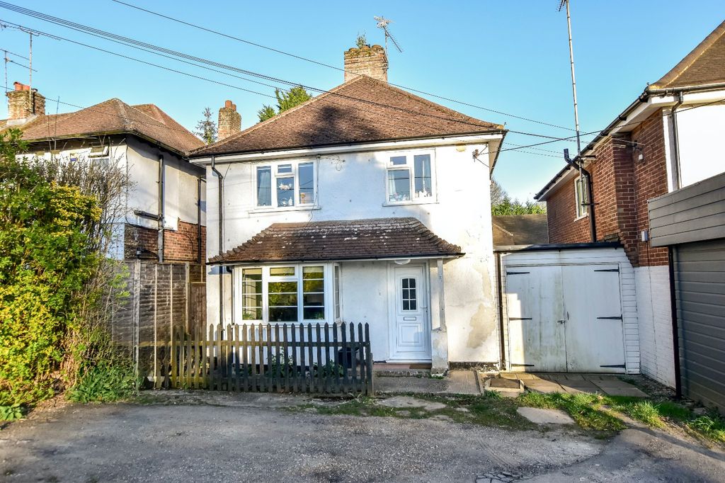 Property photo 1 of 10 Front