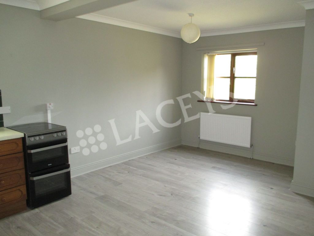 Property photo 3 of 16 Photo 7