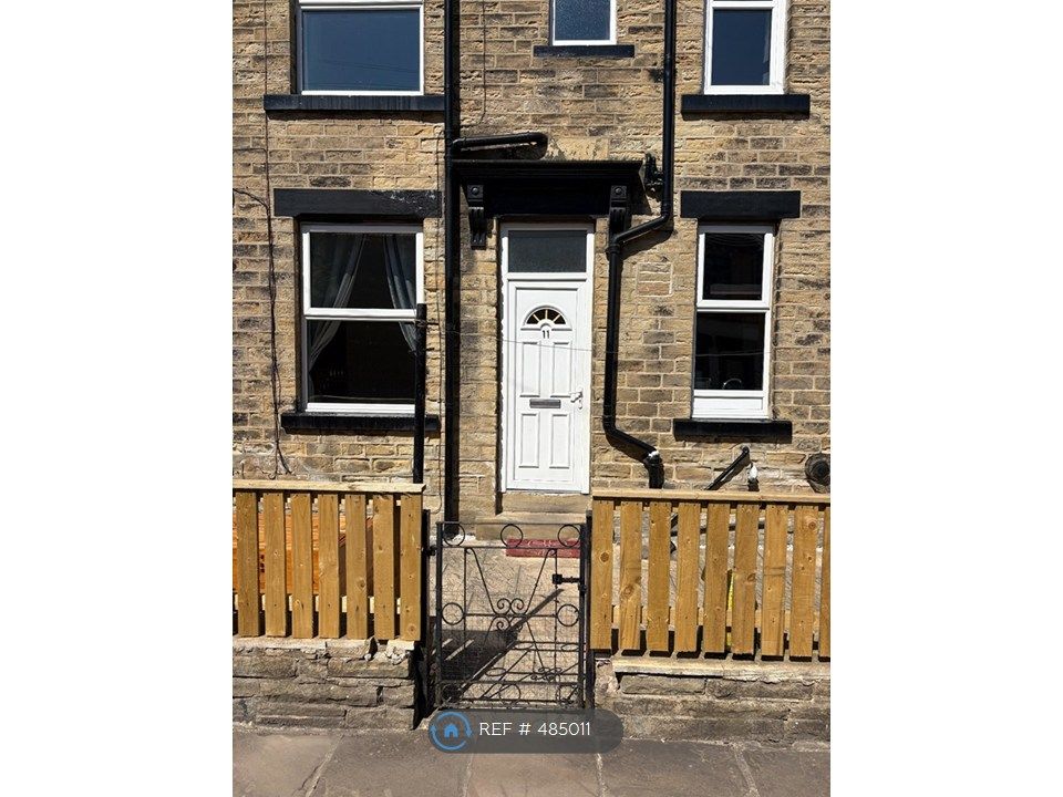 Property photo 2 of 19