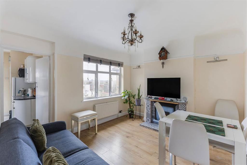 Property photo 2 of 6