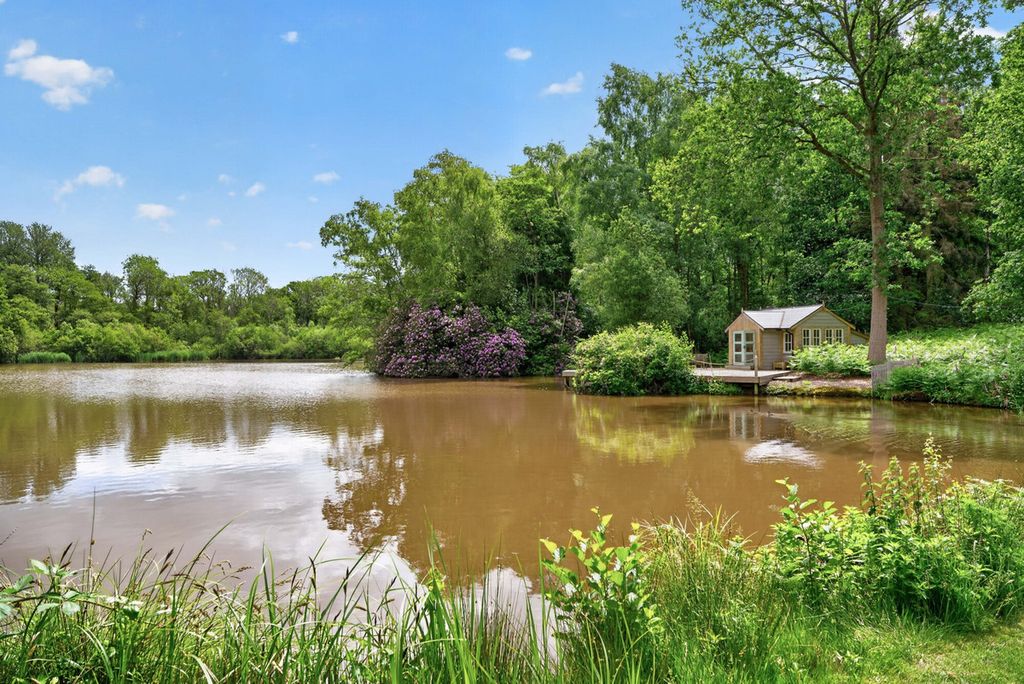 Additional image 46 of 6 bed country house for saleStanklyn Lane, Stone, Kidderminster Worcestershire DY10