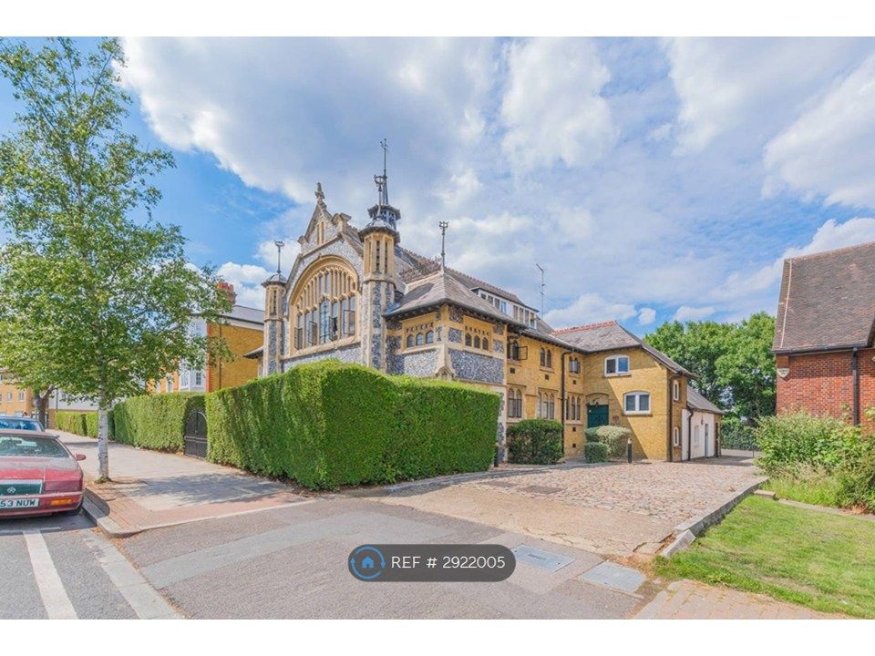 Property photo 1 of 8