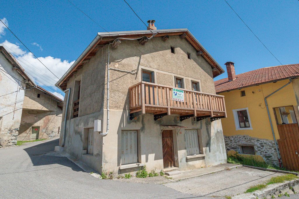 Property photo 1 of 6