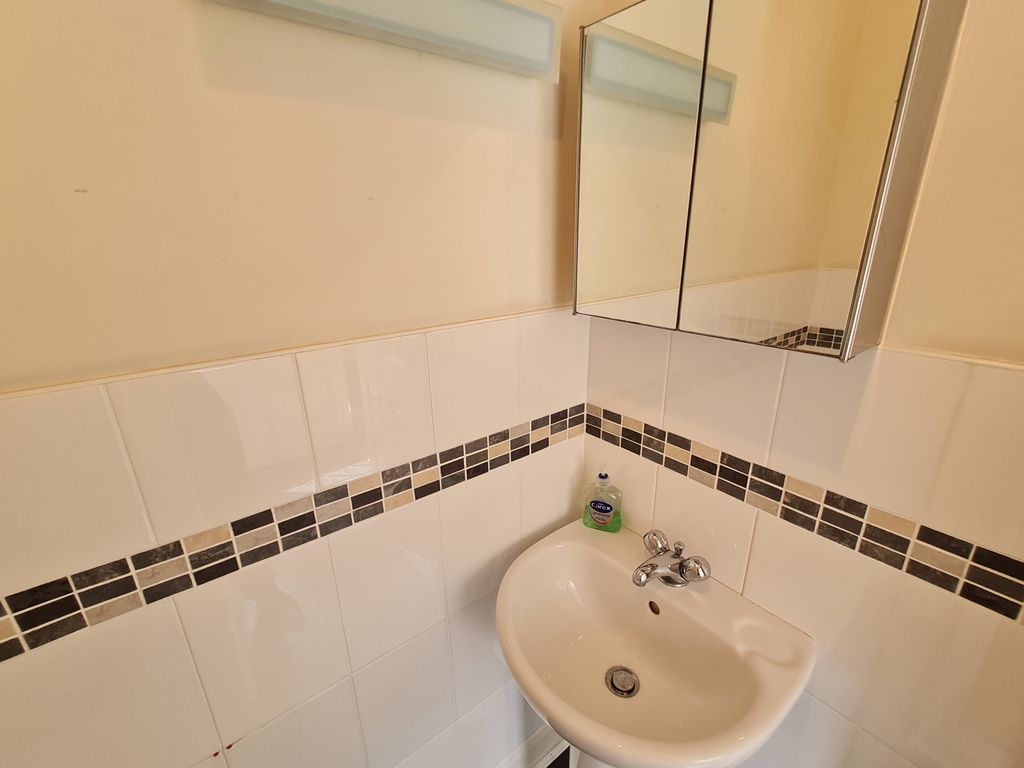 Additional image 10 of 1 bed flat to rentThe Pill Box, Seaview PO34