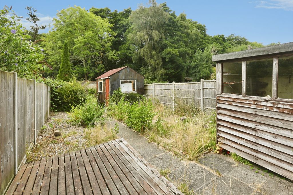Property photo 3 of 16 Pbox-Img.Jpg