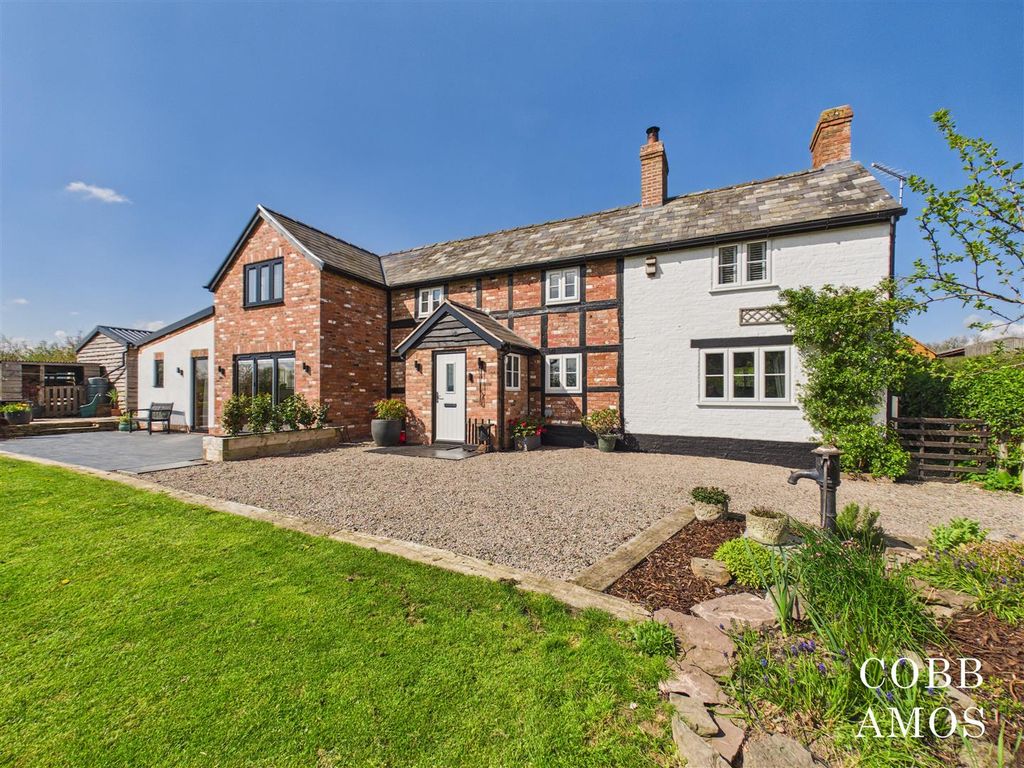 Property photo 1 of 41 Cam03722G0-Pr0099-Still032.Jpg