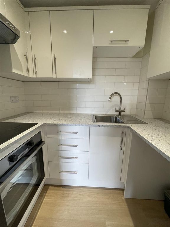 Property photo 2 of 10 Img_8159.Jpg