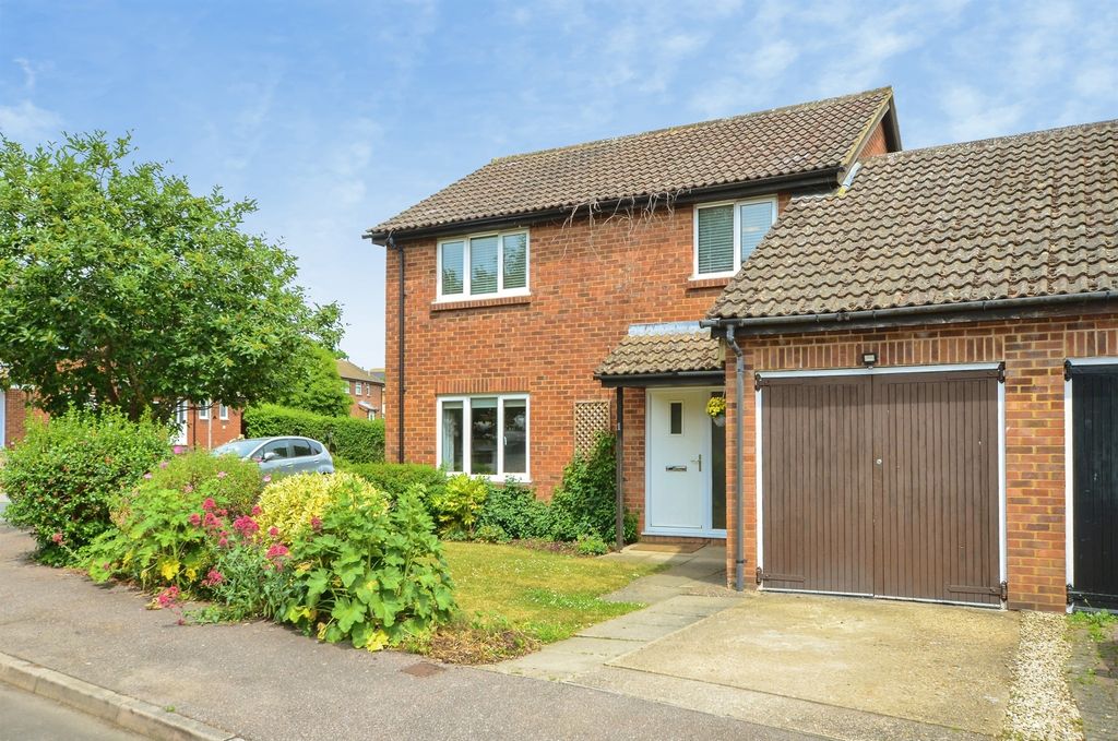 Property photo 1 of 19