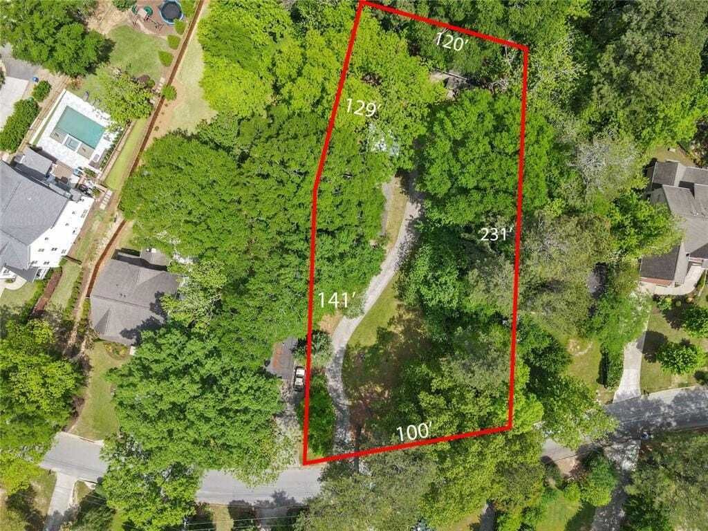 Property photo 1 of 18