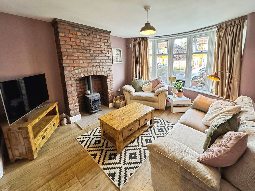 Property photo 3 of 19 Picture 3