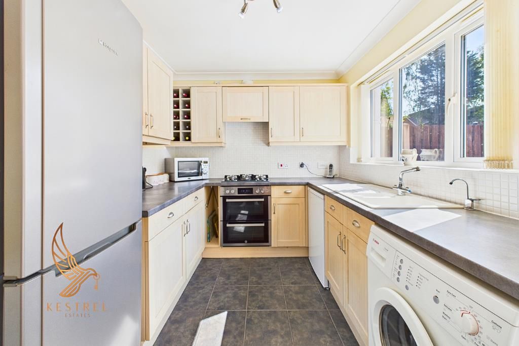 Property photo 2 of 35 28.Png