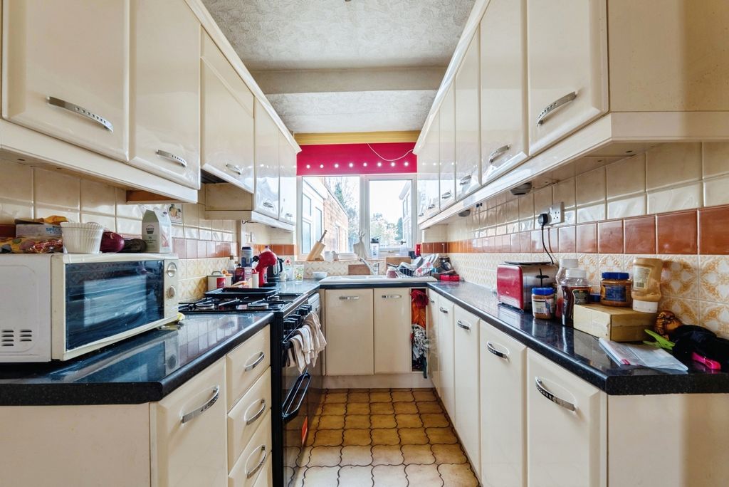 Property photo 2 of 17 Pbox-Img.Jpg