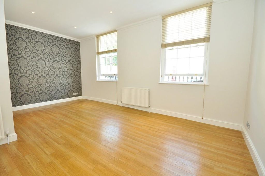 Property photo 2 of 9 1.Jpg