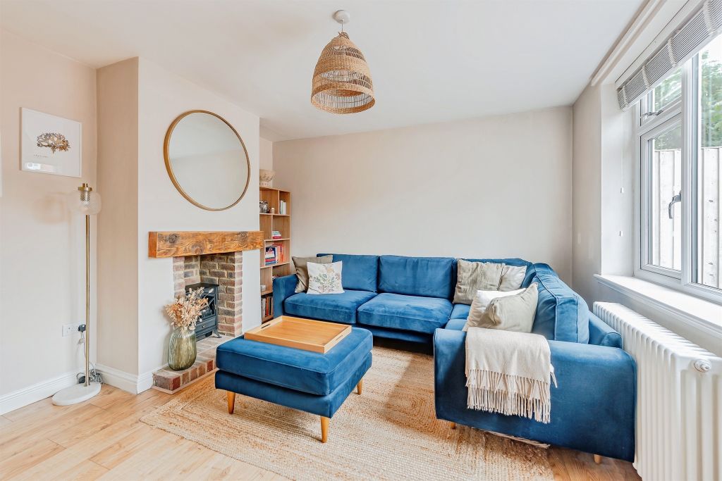 Property photo 2 of 16
