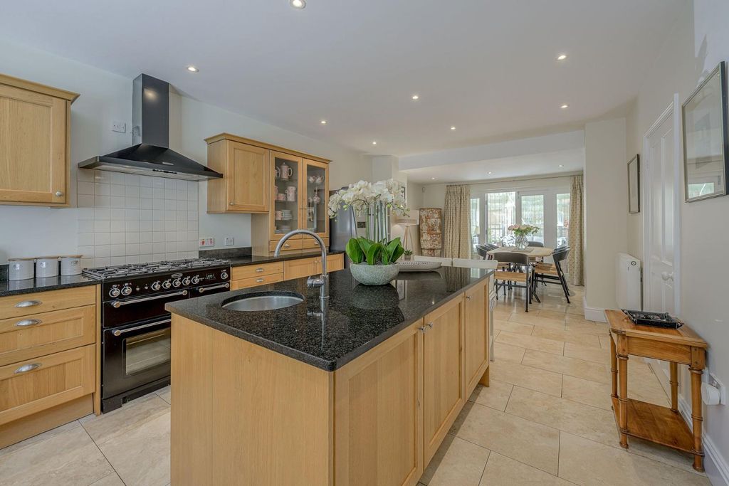 Property photo 3 of 44 Kitchen Dining Room 1