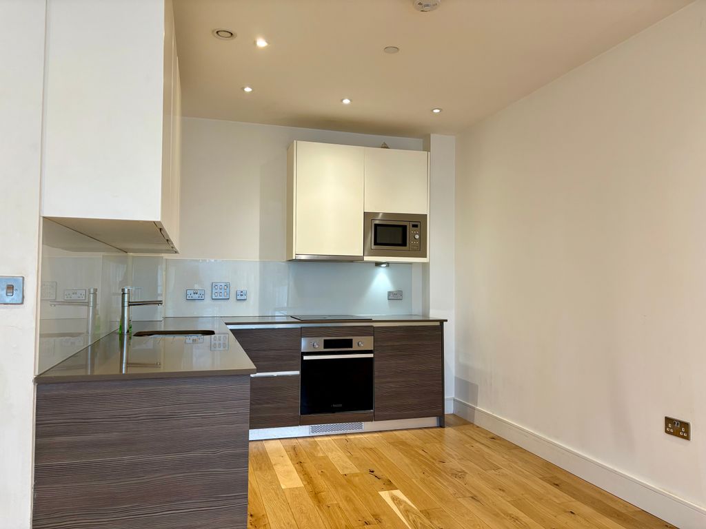 Property photo 3 of 5