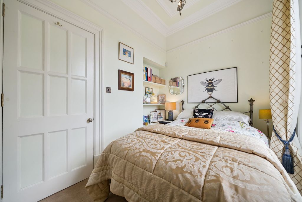 Additional image 20 of 2 bed flat for saleFlat 1 Lagarie House, Torwoodhill Road, Rhu G84