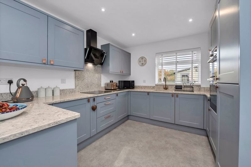 Property photo 2 of 23 Kitchen