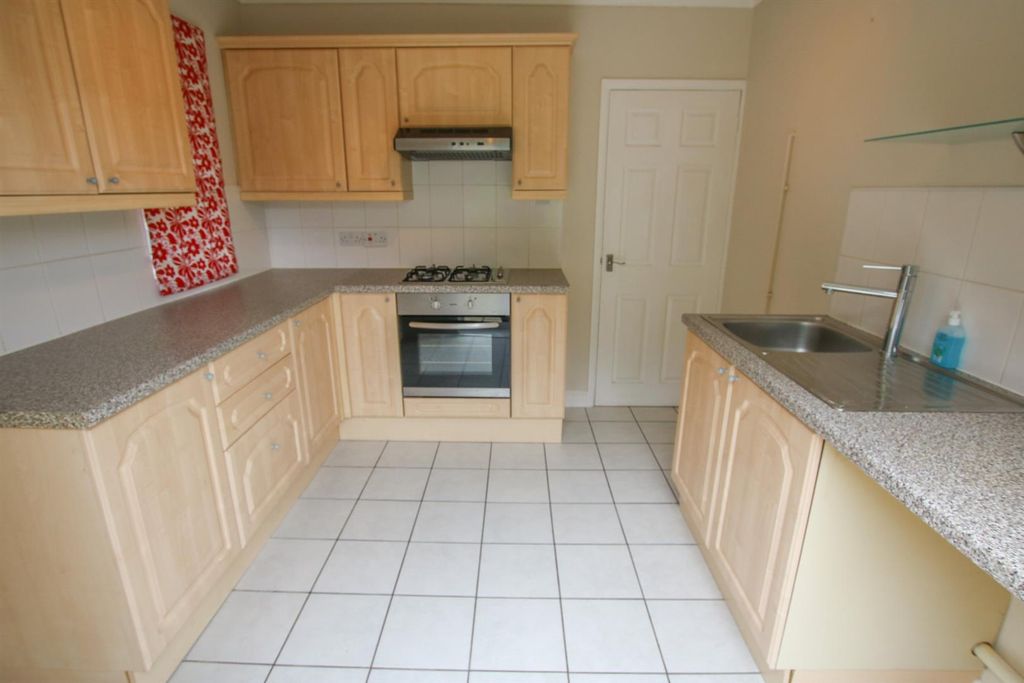 Property photo 3 of 10 Property Photo