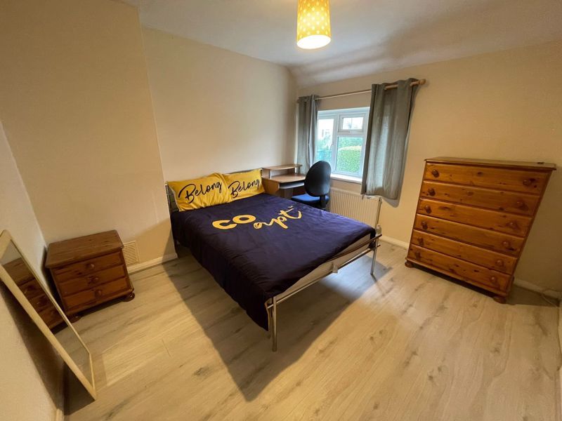 Property photo 1 of 11 Photo 33