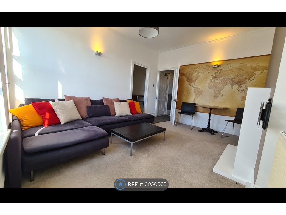 Property photo 1 of 30