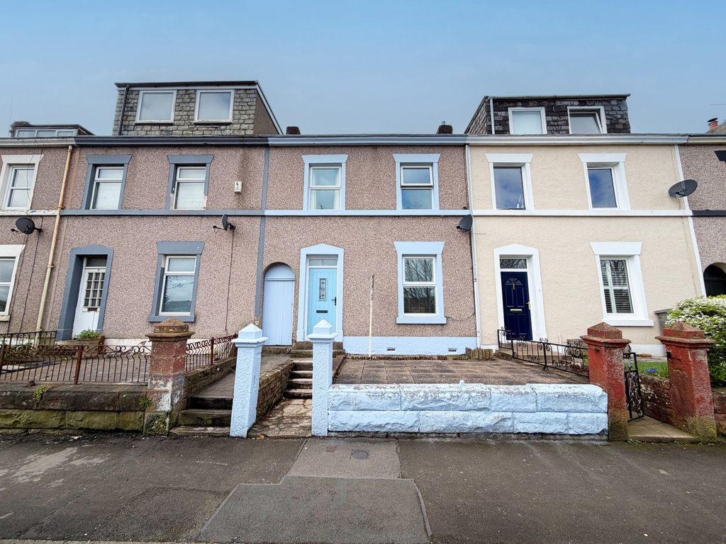Property photo 1 of 12