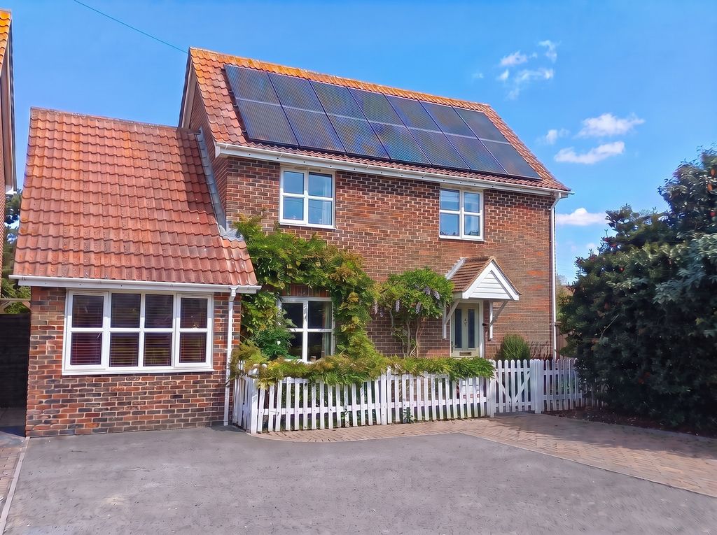 Property photo 1 of 39