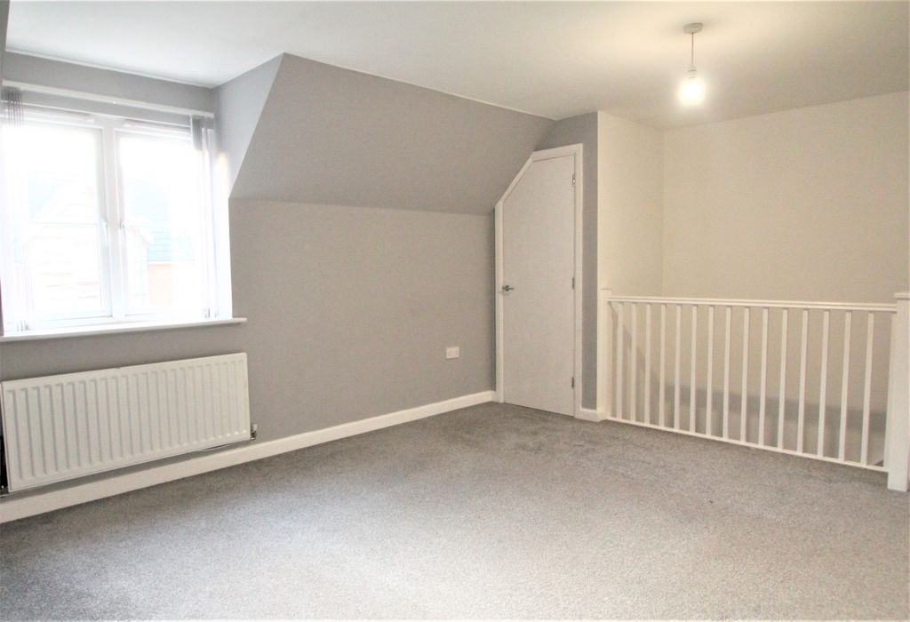 Property photo 3 of 9 Bc- Living Room 2