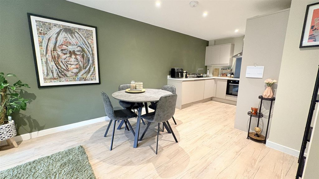 Property photo 3 of 13 Open Plan Living/Kitchen
