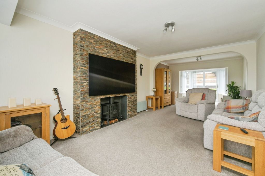 Property photo 2 of 21 Pbox-Img.Jpg
