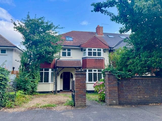 Property photo 1 of 17
