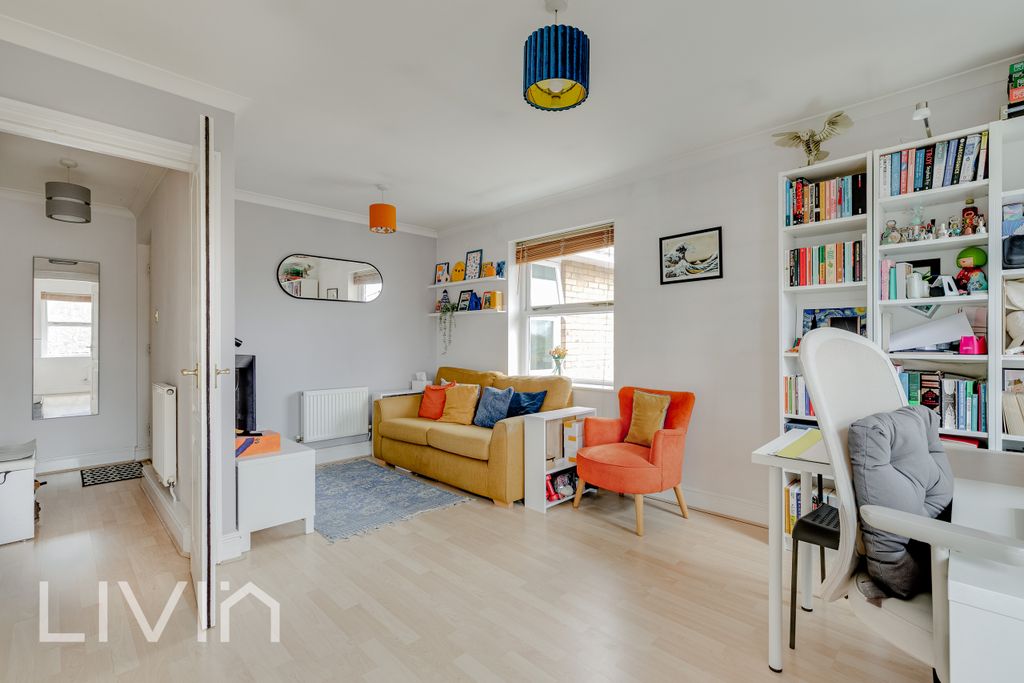 Property photo 2 of 15 Photo 2