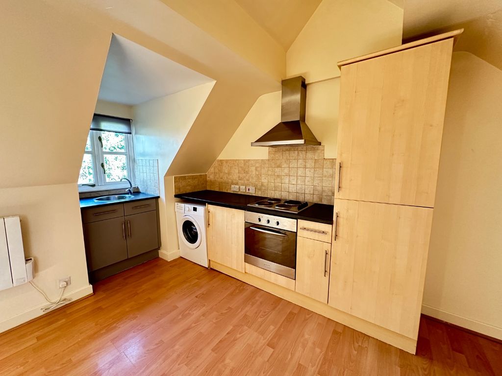 Property photo 3 of 6 4692032