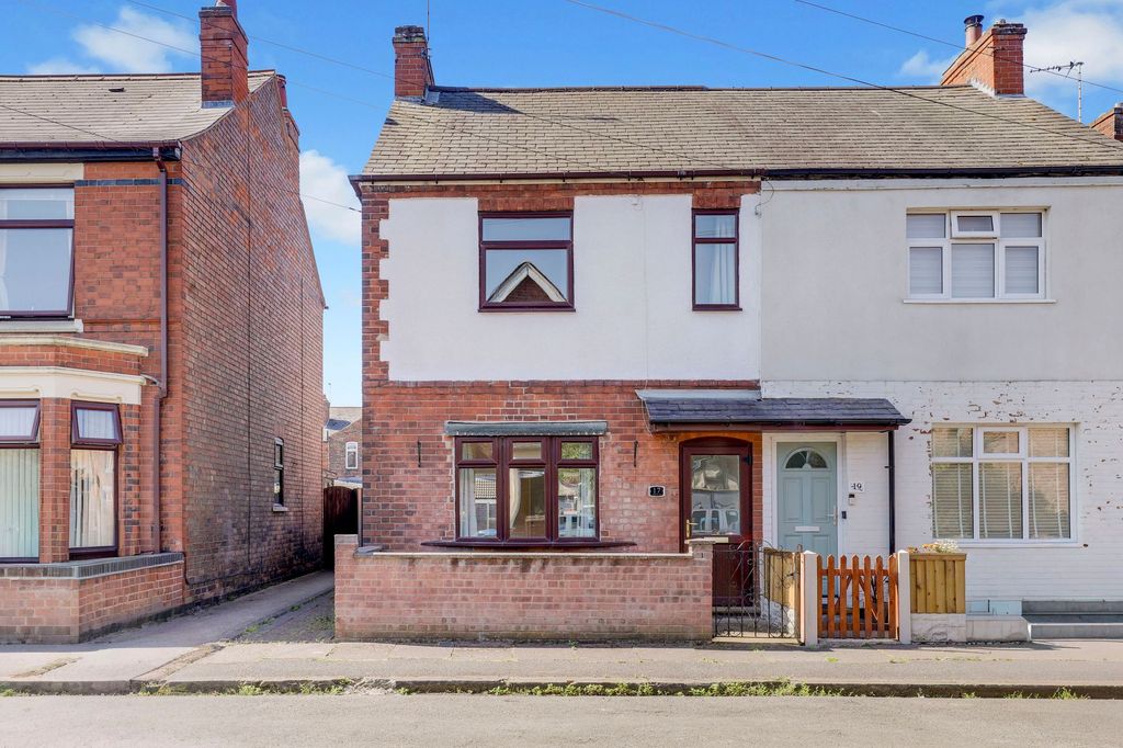 Property photo 1 of 13